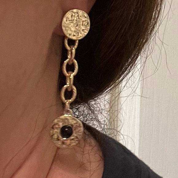 7. Gold Earrings - Picture 1 of 7